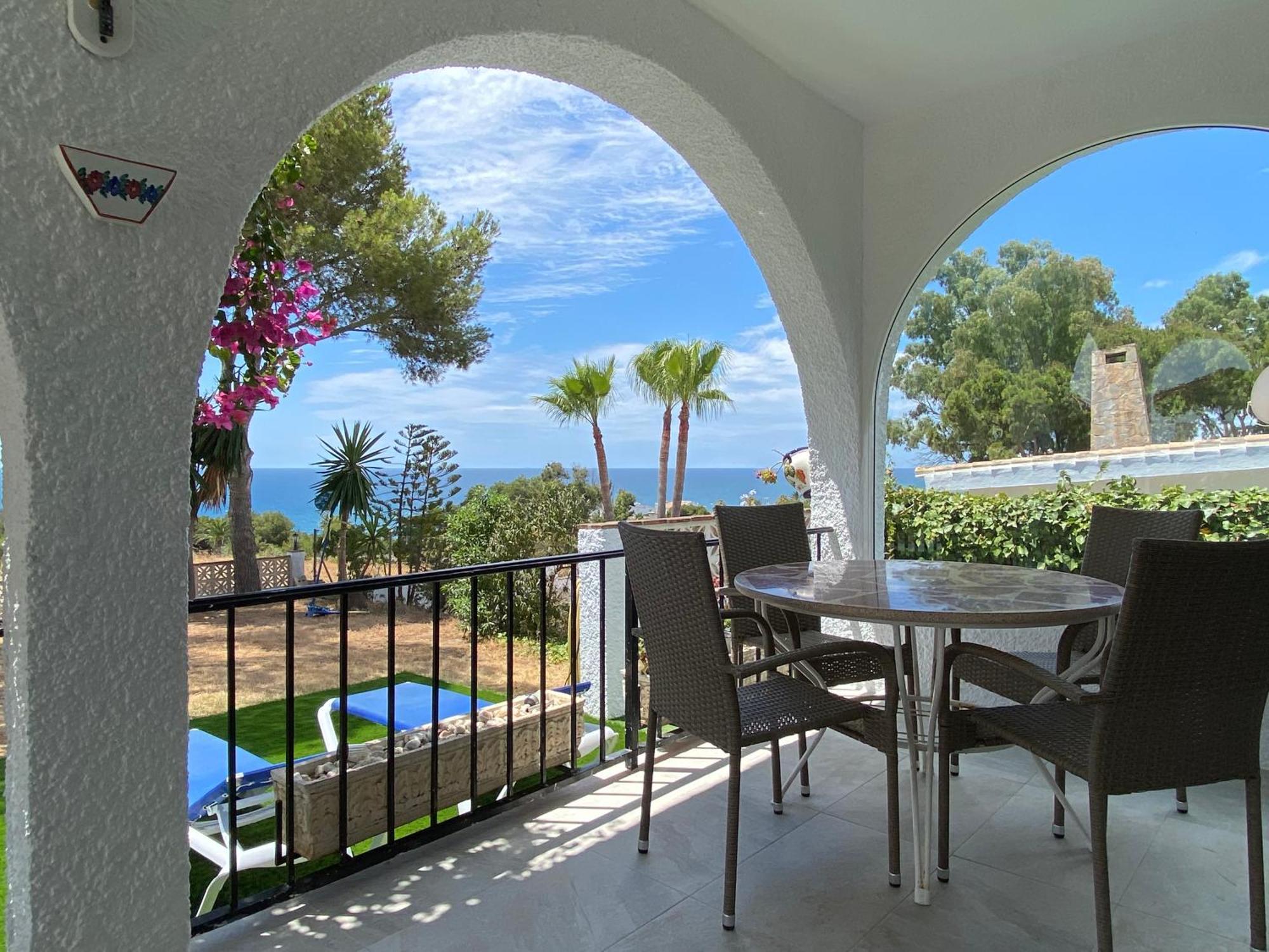 Independent Villa Beach House El Bosque La Cala De Mijas Exterior photo